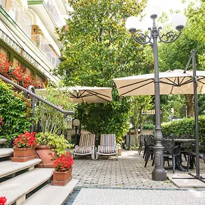Hotel Manzoni Cattolica